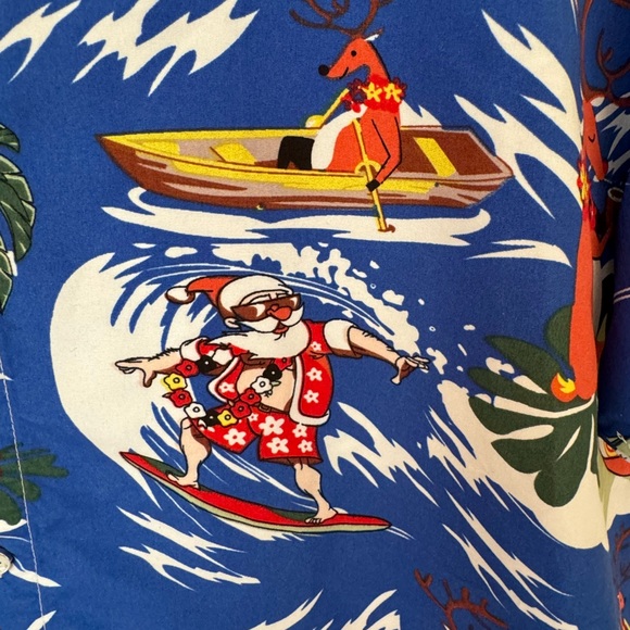 SSLR Hawaiian Santa Christmas Button Down Shirt Size Medium EUC - Picture 4 of 5